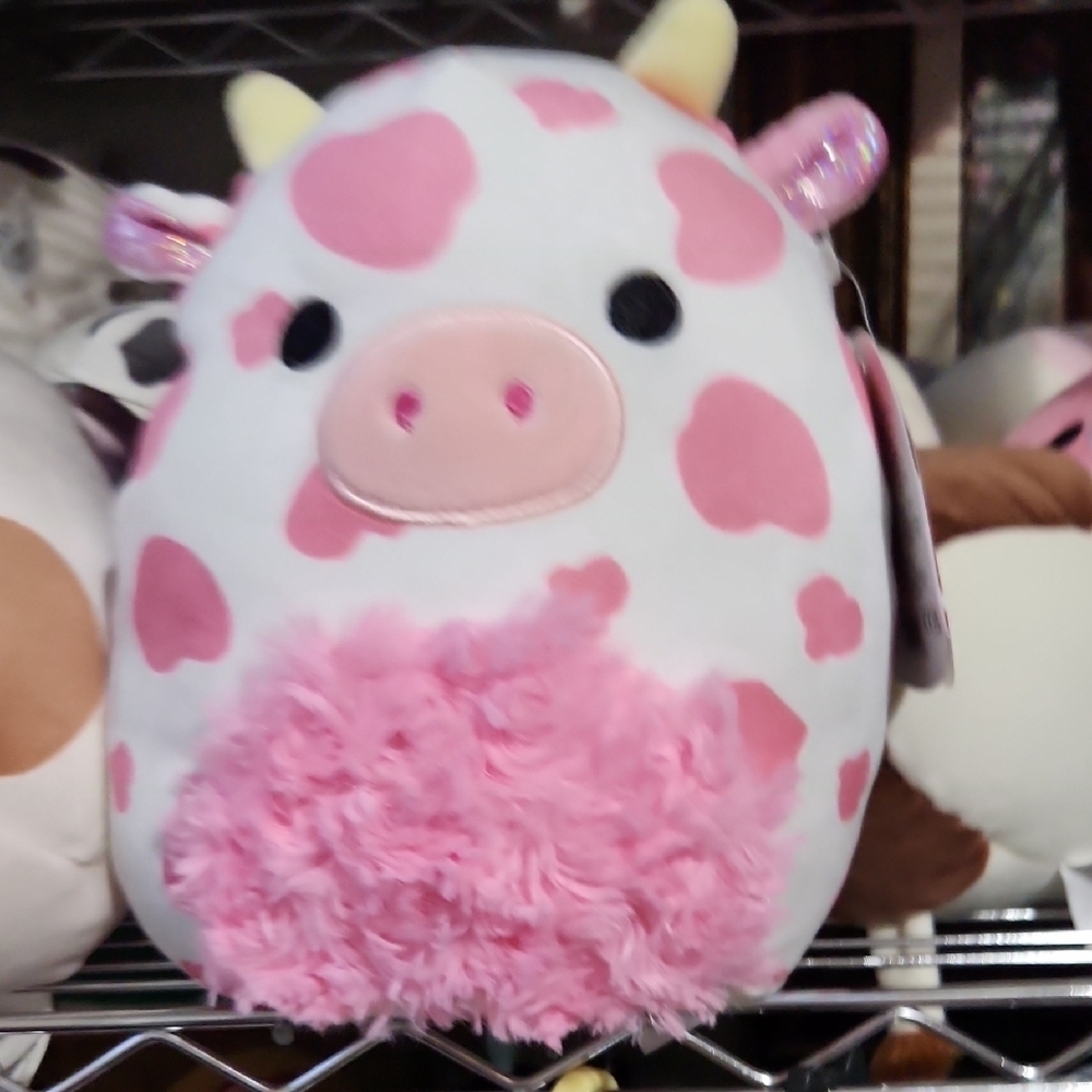 Evangelical cow pink valentines day rose belly cow 8 inch Squishmallow